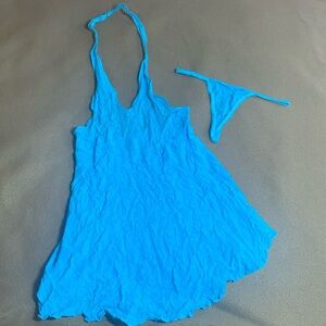 Beautiful turquoise halter nighty and panty set.  No brand, no size.  See pics